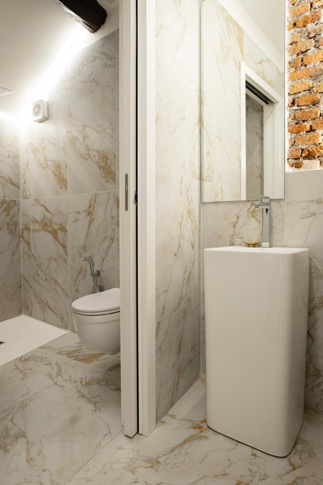 La Nuova Torretta Sui Navigli Apartment มิลาน ภายนอก รูปภาพ